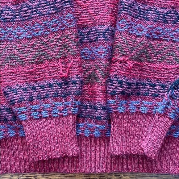 Vintage Baby Alpaca Fair Isle Sweater Cranberry Red Multicolor Men’s Size Small - Picture 12 of 15